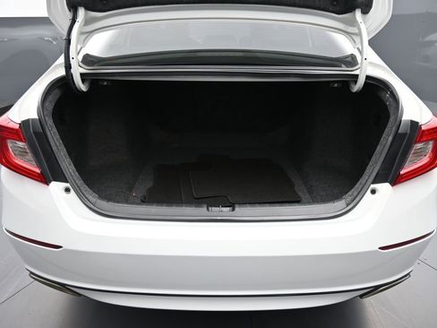 Certified 2022 Honda Accord Sport image 21