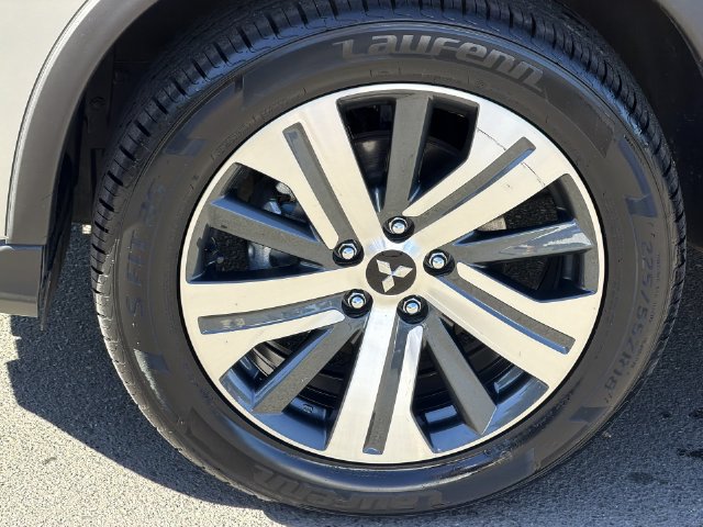 Used 2024 Mitsubishi Outlander Sport ES AWD/4WD image 16