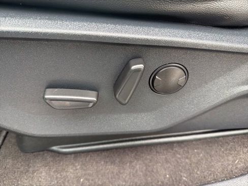 Used 2023 Ford F150 XLT w/ Equipment Group 302A High image 23