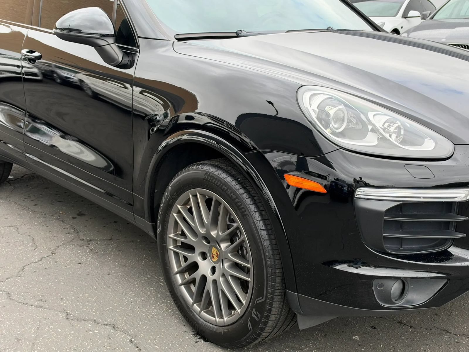Used 2017 Porsche Cayenne AWD/4WD image 10