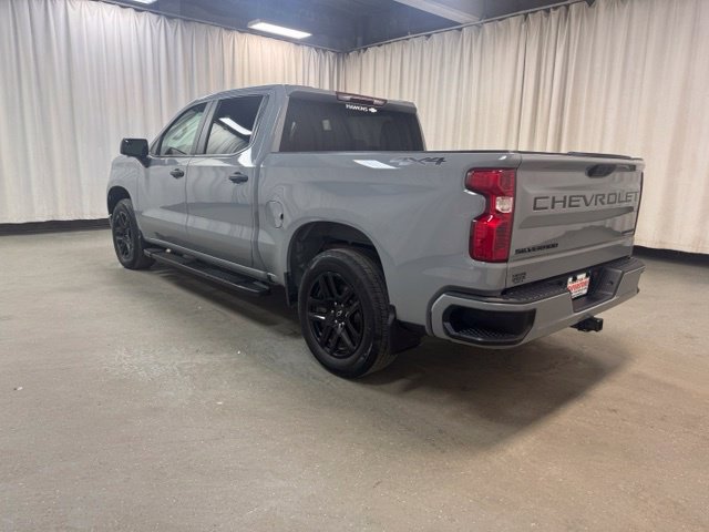 Used 2024 Chevrolet Silverado 1500 Custom AWD/4WD image 10