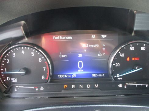 Used 2020 Ford Explorer XLT w/ Equipment Group 202A AWD/4WD image 16