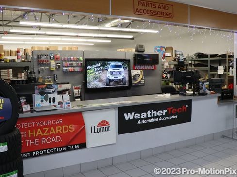 Used 2022 Nissan Rogue SV AWD/4WD image 36