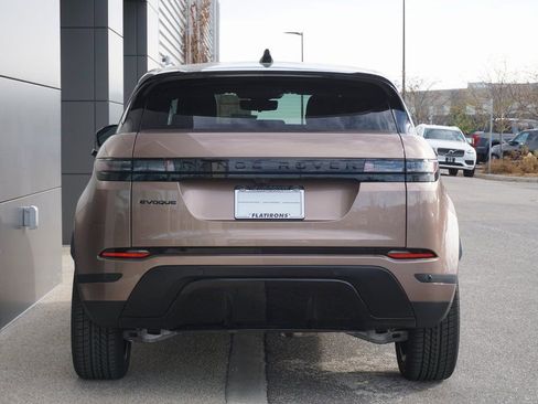 New 2025 Land Rover Range Rover Evoque S image 6