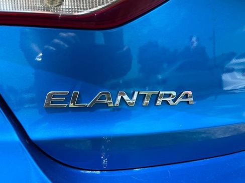 Used 2018 Hyundai Elantra SEL FWD image 11