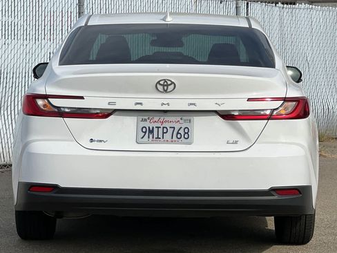 Used 2025 Toyota Camry LE FWD image 4