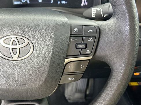 Used 2025 Toyota Camry LE FWD image 19