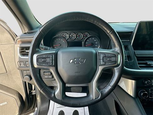 Used 2021 Chevrolet Tahoe Z71 w/ Z71 Signature Package image 11