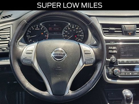 Used 2018 Nissan Altima 2.5 SV FWD image 10
