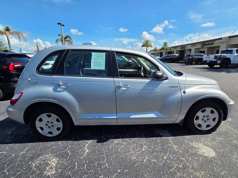 Used 2006 Chrysler PT Cruiser FWD image 7