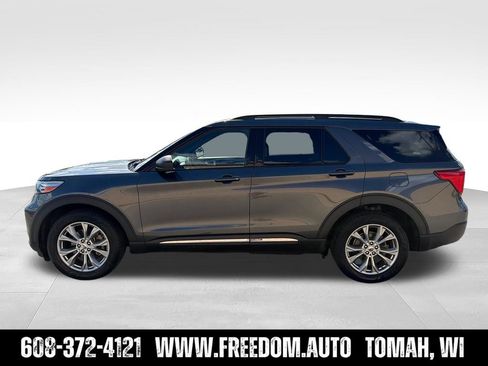 Used 2020 Ford Explorer XLT w/ Equipment Group 202A AWD/4WD image 2