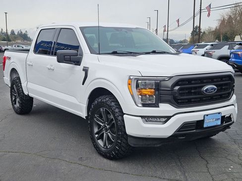 Used 2022 Ford F150 XLT w/ Equipment Group 302A High AWD/4WD image 8