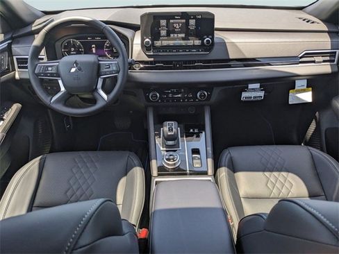 New 2025 Mitsubishi Outlander SEL Black Edition image 16