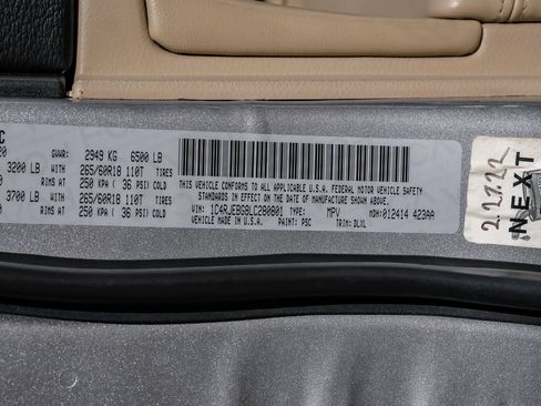 Used 2020 Jeep Grand Cherokee Limited w/ Luxury Group II RWD image 64