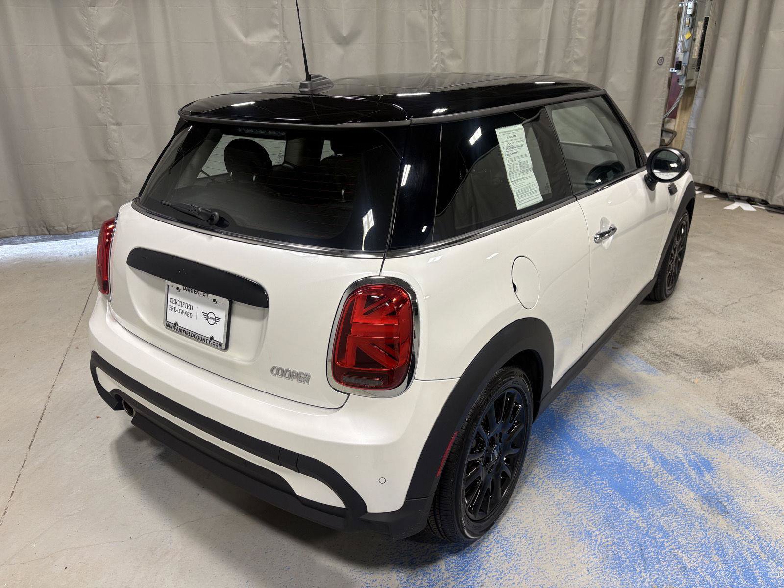 Used 2024 MINI Cooper 2-Door Hardtop FWD image 14