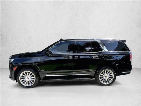 Used 2024 Cadillac Escalade Premium Luxury AWD/4WD image 6