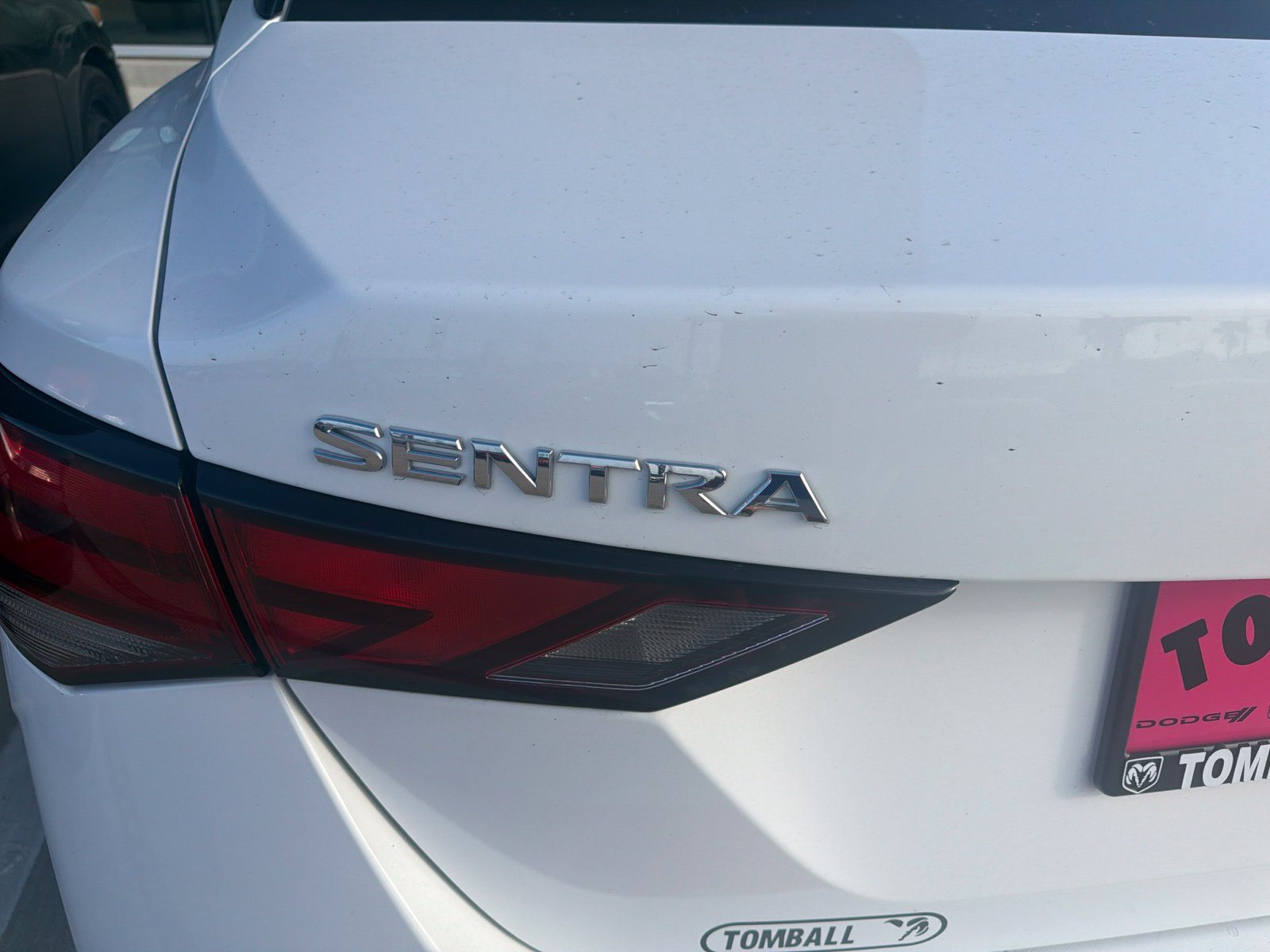 Used 2024 Nissan Sentra SV FWD image 8