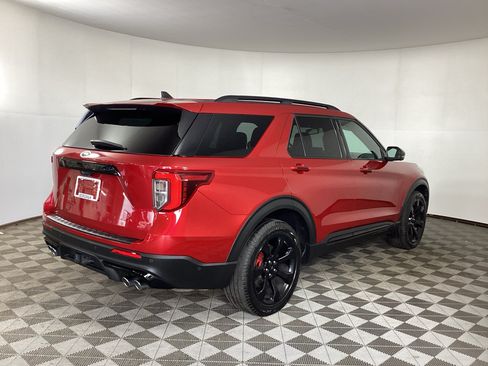 Used 2023 Ford Explorer ST w/ Equipment Group 401A AWD/4WD image 2