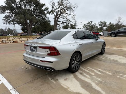 Certified 2022 Volvo S60 B5 Inscription image 6
