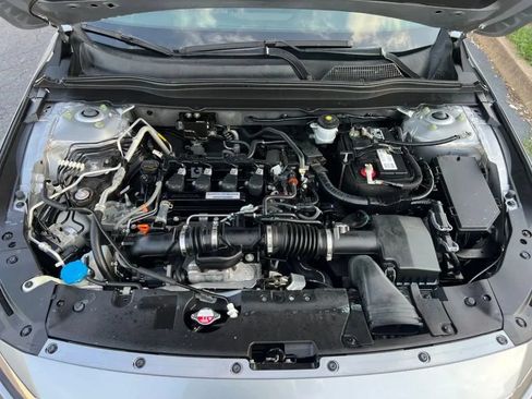 Used 2018 Honda Accord LX image 30