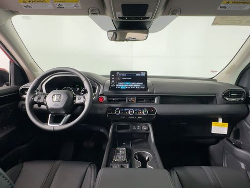 New 2025 Honda Pilot EX-L image 15