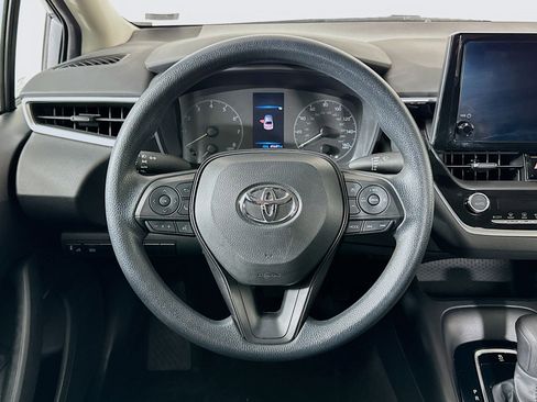 Used 2024 Toyota Corolla LE image 17