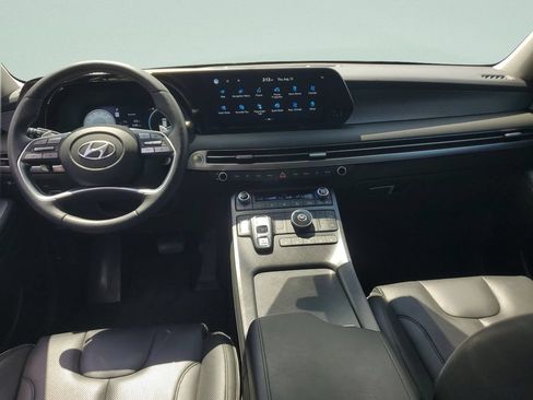 Used 2024 Hyundai Palisade Limited FWD image 11