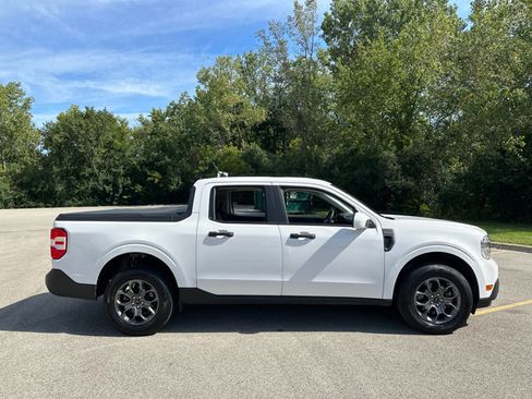 Used 2023 Ford Maverick XLT w/ Equipment Group 300A Standard image 9