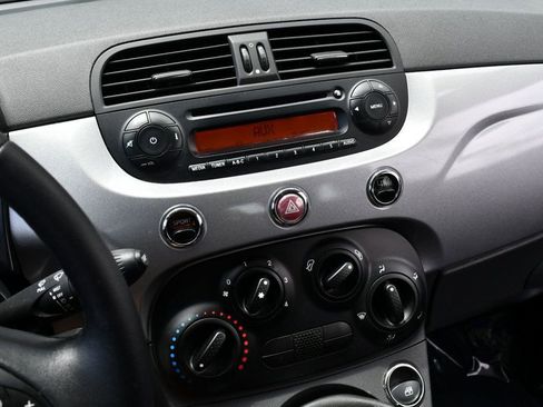 Used 2015 FIAT 500 Pop FWD image 23
