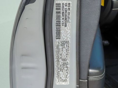 Used 2022 Dodge Durango GT w/ Trailer Tow Group IV image 31