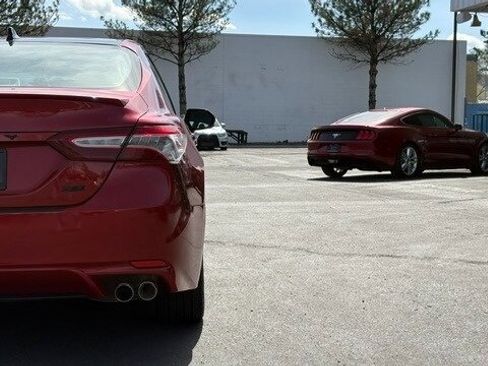 Used 2020 Toyota Camry XSE w/ Blackout Package image 9