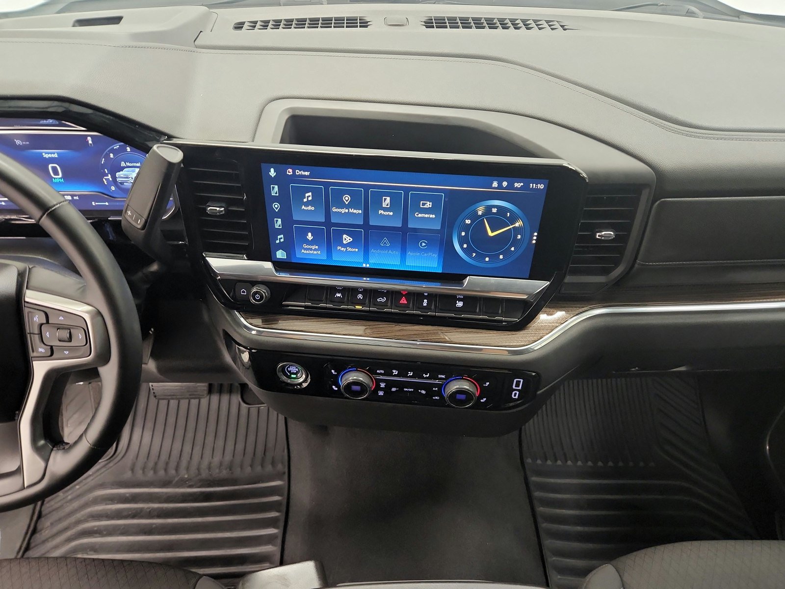 Used 2024 Chevrolet Silverado 1500 LT AWD/4WD image 38