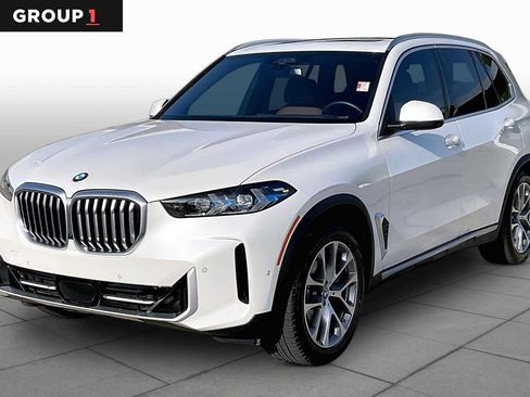 Used 2025 BMW X5 xDrive40i w/ Executive Package AWD/4WD image 1