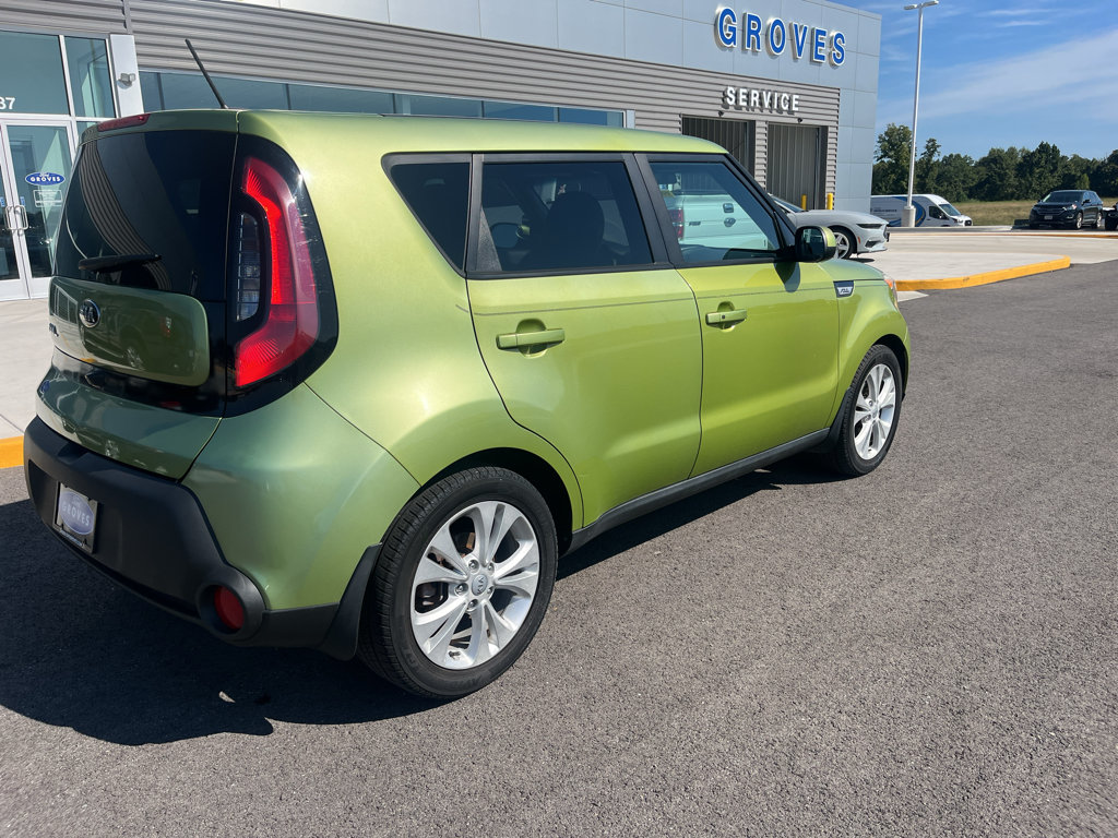 Used 2015 Kia Soul + w/ Primo Package FWD image 5