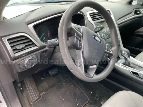 Used 2016 Ford Fusion S FWD image 12
