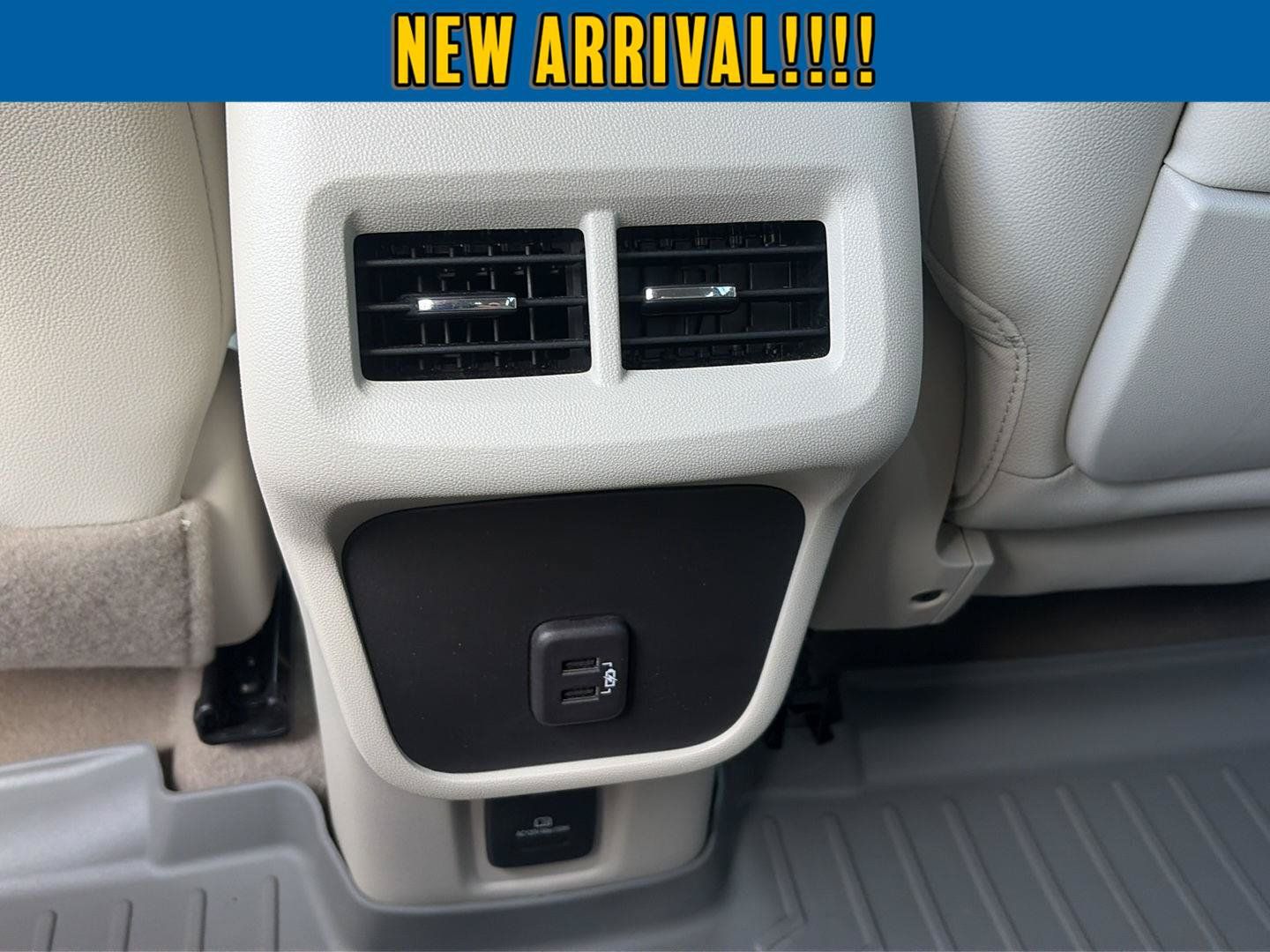 Used 2023 GMC Terrain Denali AWD/4WD image 30