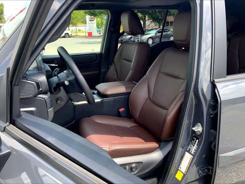 Used 2025 Toyota Land Cruiser AWD/4WD image 30