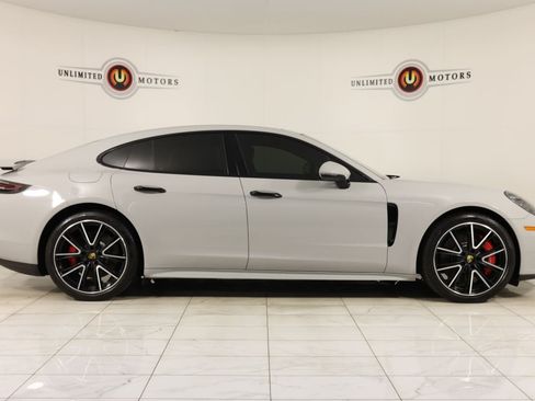 Used 2018 Porsche Panamera Turbo AWD/4WD image 2