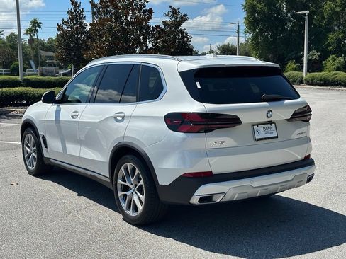 Used 2026 BMW X5 xDrive40i w/ Parking Assistance Package AWD/4WD image 3