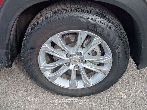 Used 2021 Chevrolet TrailBlazer LS image 29