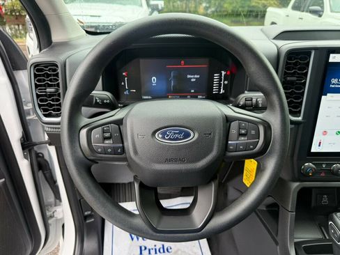 Used 2025 Ford Ranger XL w/ Trailer Tow Package AWD/4WD image 5