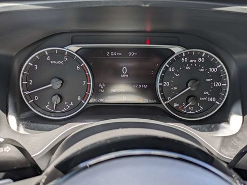 Used 2023 Nissan Rogue SV FWD image 27
