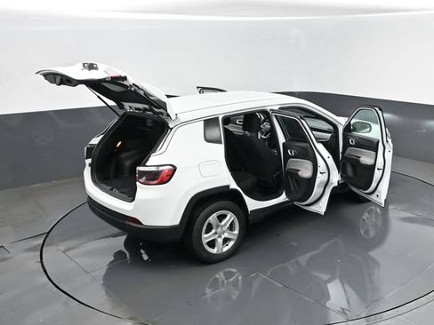 Used 2023 Jeep Compass Sport AWD/4WD image 25