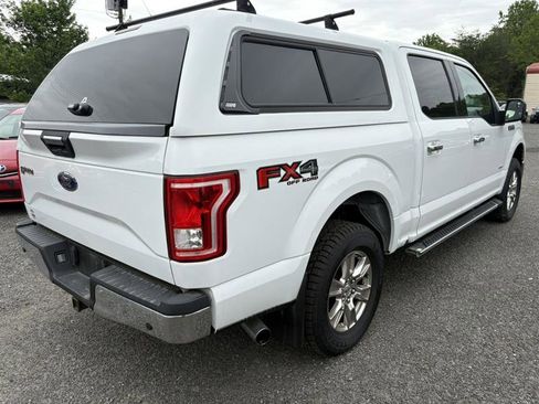 Used 2015 Ford F150 XLT w/ Equipment Group 302A Luxury image 4