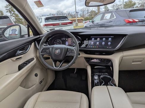 Used 2021 Buick Envision Essence w/ Technology Package I image 11