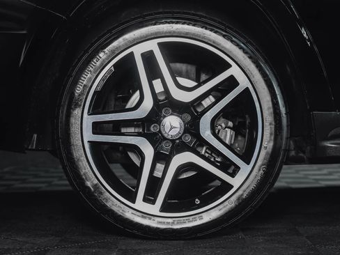 Used 2017 Mercedes-Benz GLS 550 GLS 550 Sport Utility 4D image 15