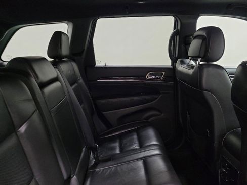 Used 2017 Jeep Grand Cherokee Overland AWD/4WD image 19