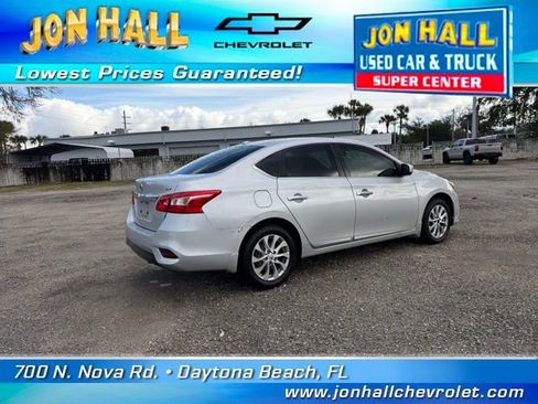 Used 2017 Nissan Sentra SV w/ Style Package image 12