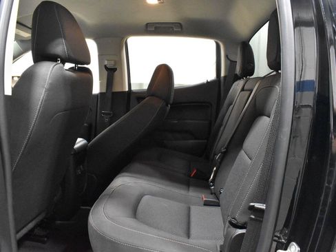 Used 2020 Chevrolet Colorado LT AWD/4WD image 4