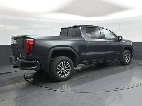 Used 2021 GMC Sierra 1500 AT4 w/ AT4 Premium Package AWD/4WD image 26